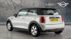 MINI Hatchback 1.5 Cooper 3dr Auto Petrol Hatchback